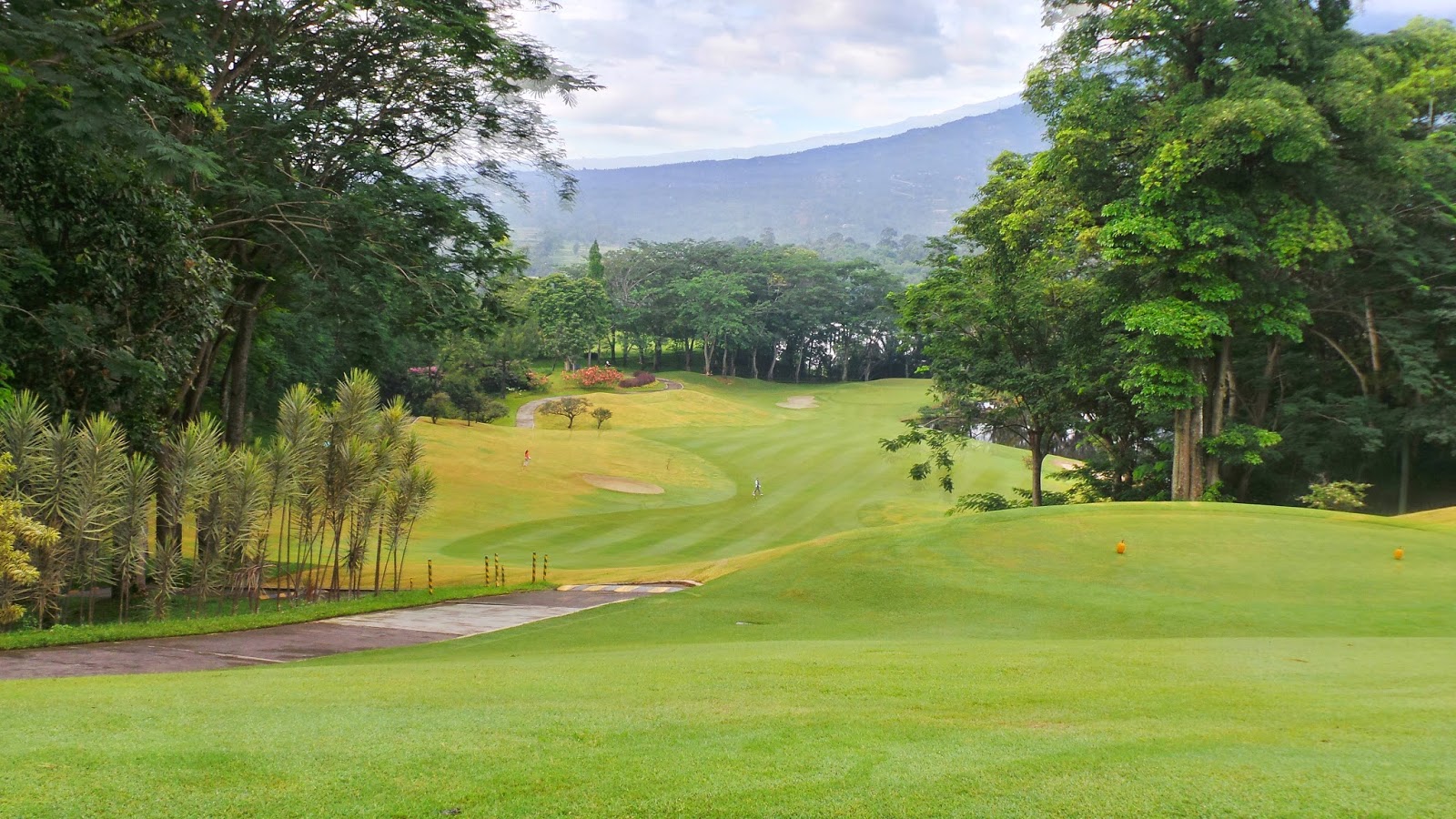 pakdoktergolfblog: A Game at the Rancamaya Golf Course